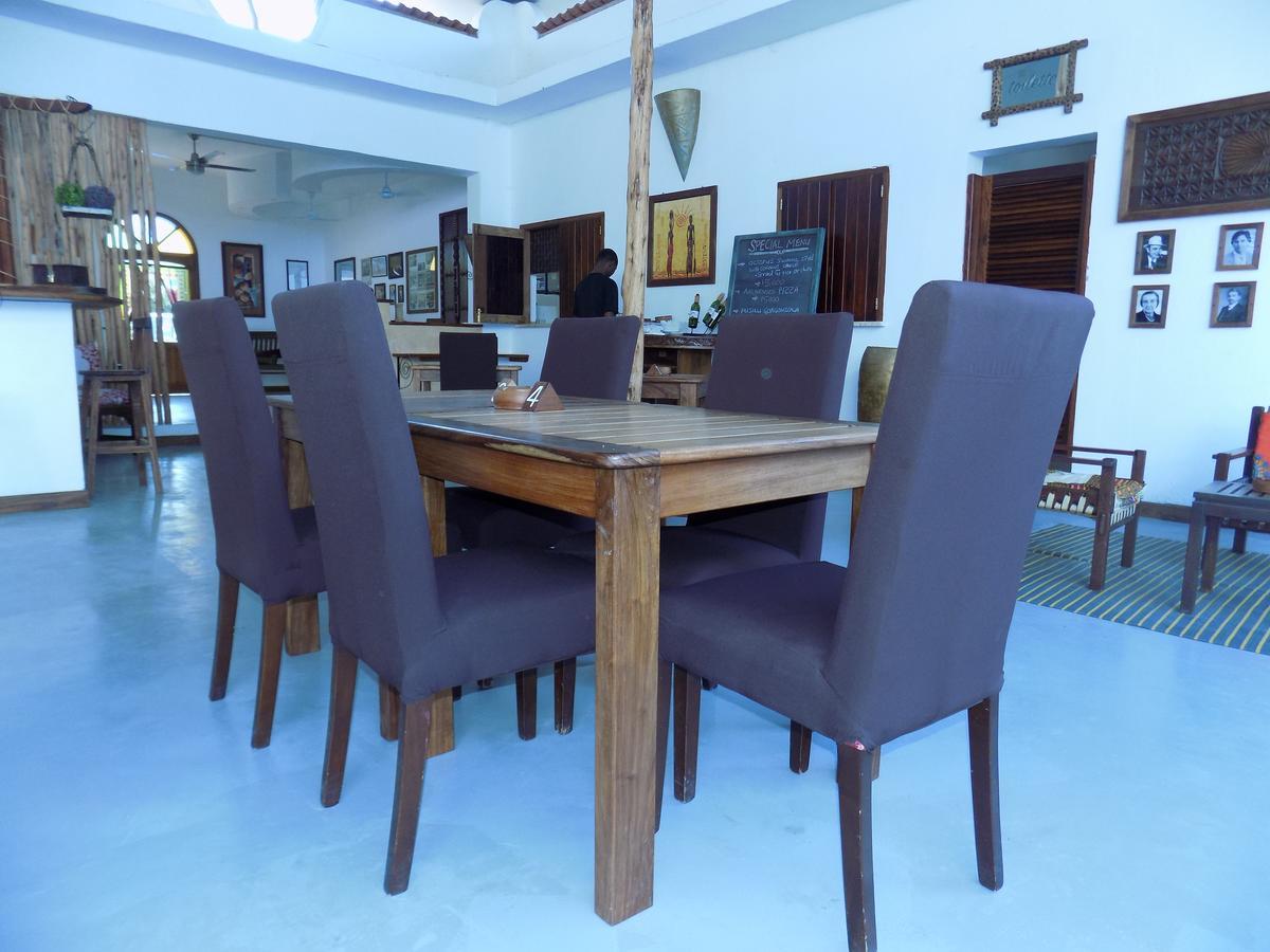 27 Cafe Zanzibar Airport Hotel ภายนอก รูปภาพ